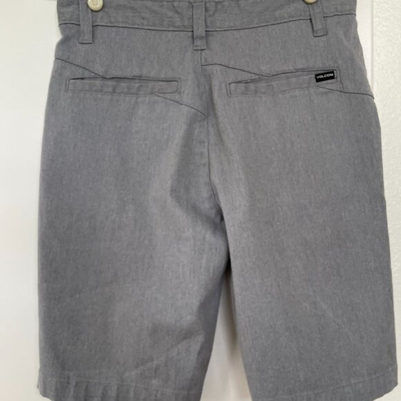 Volcom Gray Shorts, Heathered Gray, Flat Front, Side Pockets, Classic, Size 30 - Picture 2 of 8